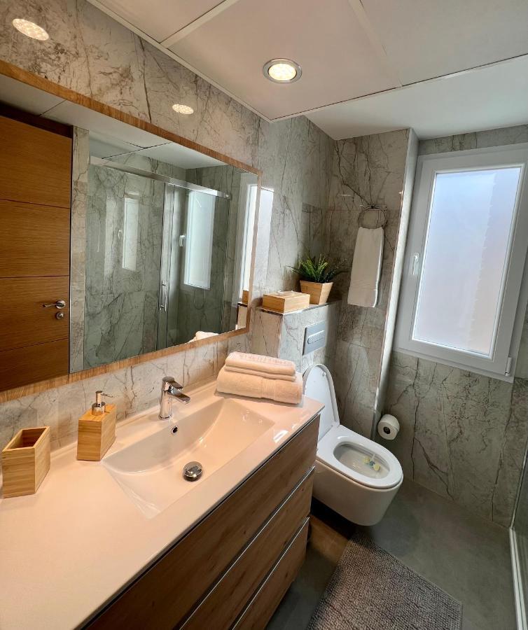 Apartamentos Prestige Suites Malaga I Luaran gambar