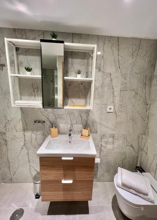 Apartamentos Prestige Suites Malaga I Luaran gambar